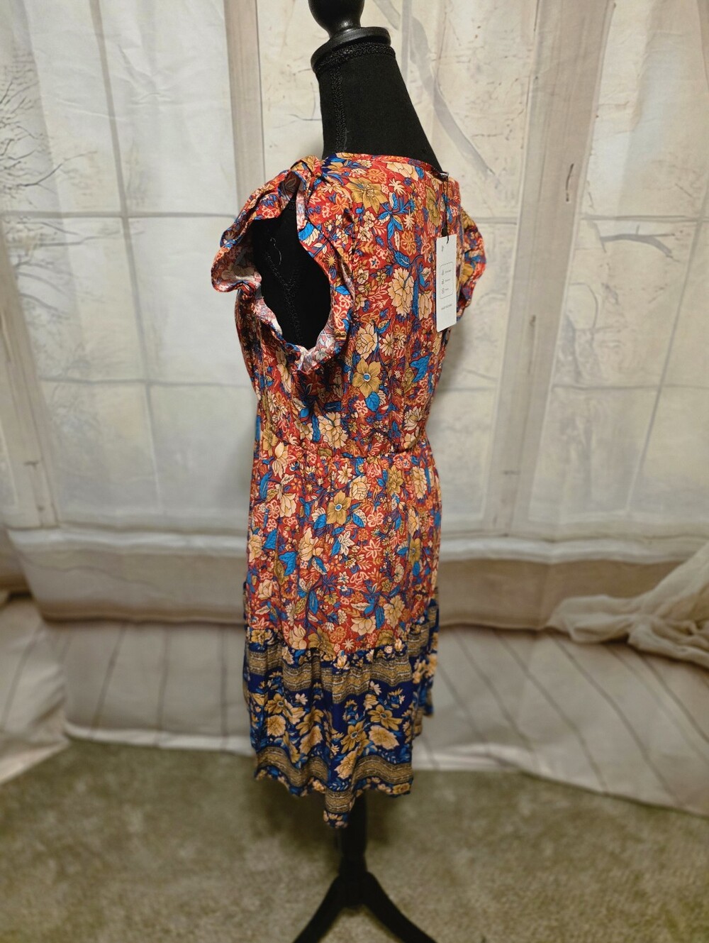 Kohl's Blue and Red Floral V-Neck Mini Dress - Picture 3 of 6